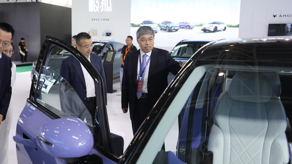 北汽集團(tuán)亮相世界智能網(wǎng)聯(lián)汽車大會(huì) 聚焦應(yīng)用場(chǎng)景打造智能網(wǎng)聯(lián)專屬方案